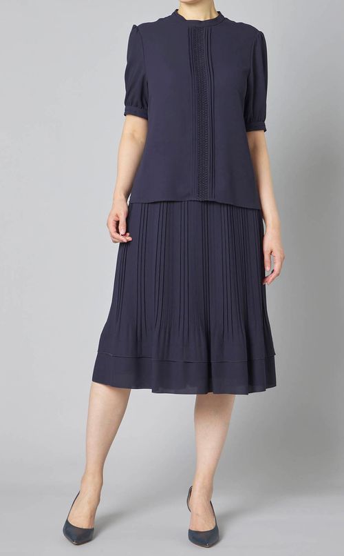 ランダムプリーツスカート