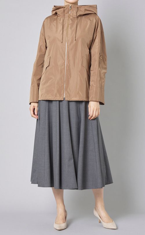 ライトメモリータフタブルゾン
