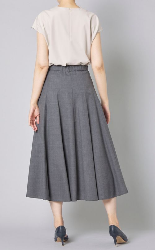 ウールトロドレープスカート