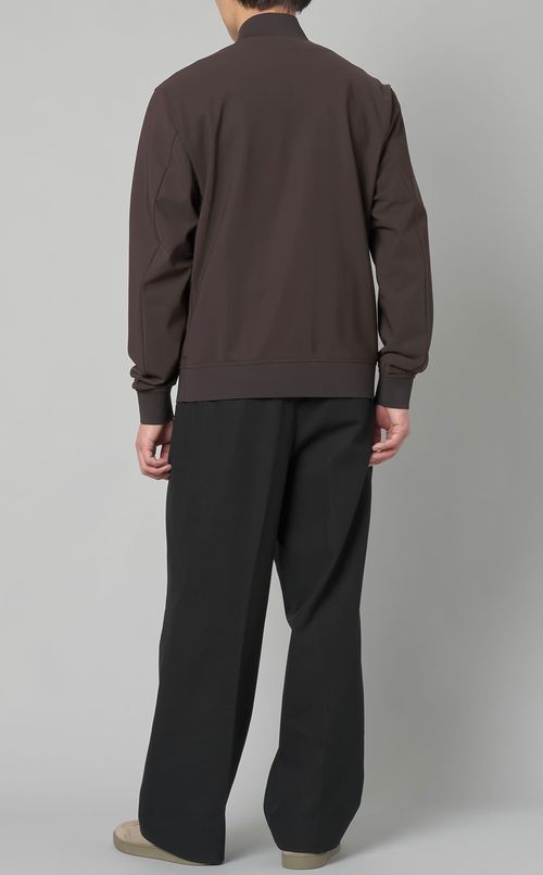 プレシジョンポンチブルゾン