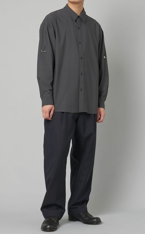 トロピカルストラップスリーブシャツ