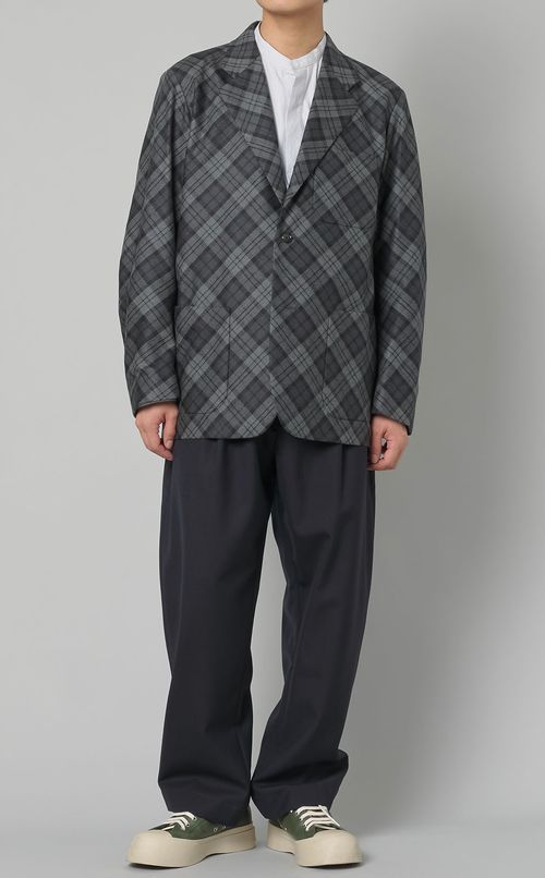 ライトウールトロカーブテーパードパンツ