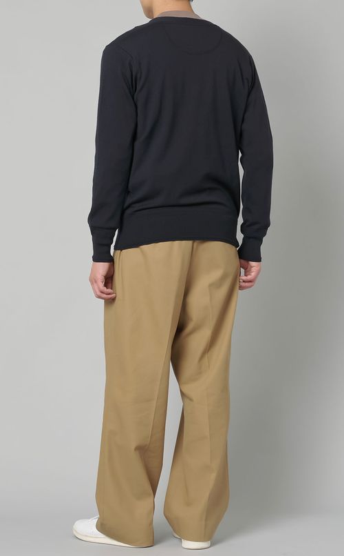 ニットカーディガン