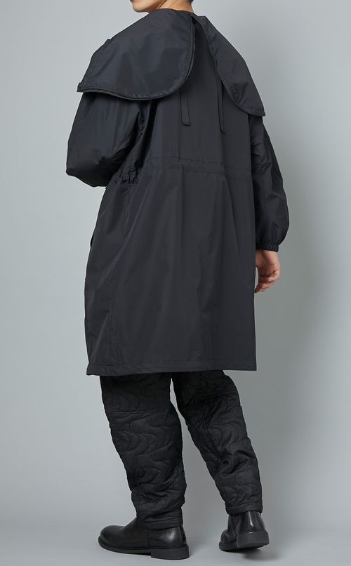 ゴアテックスフーデッドコート