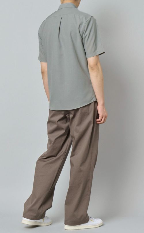 ショートスリーブレギュラーカラーシャツ