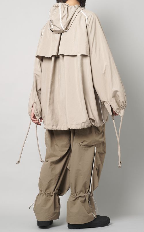 ハーフジップフーデッドブルゾン