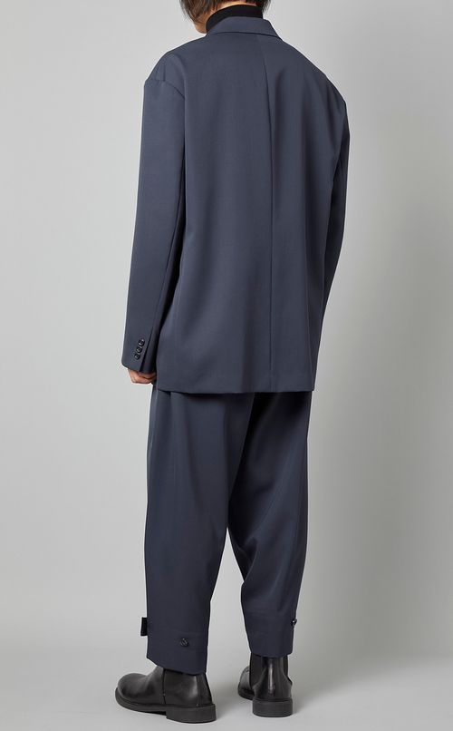 4ボタンダブルジャケット