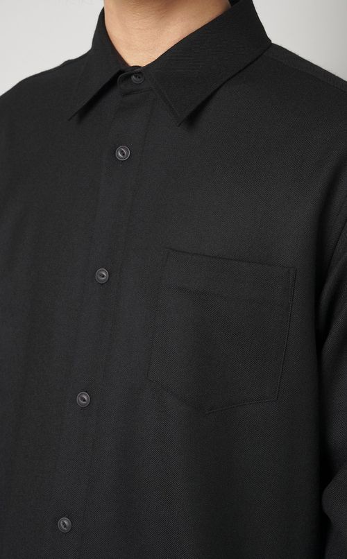 バックプリーツウールシャツ