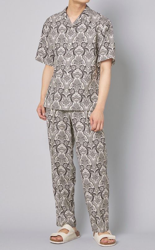 フラワープリントイージーパンツ