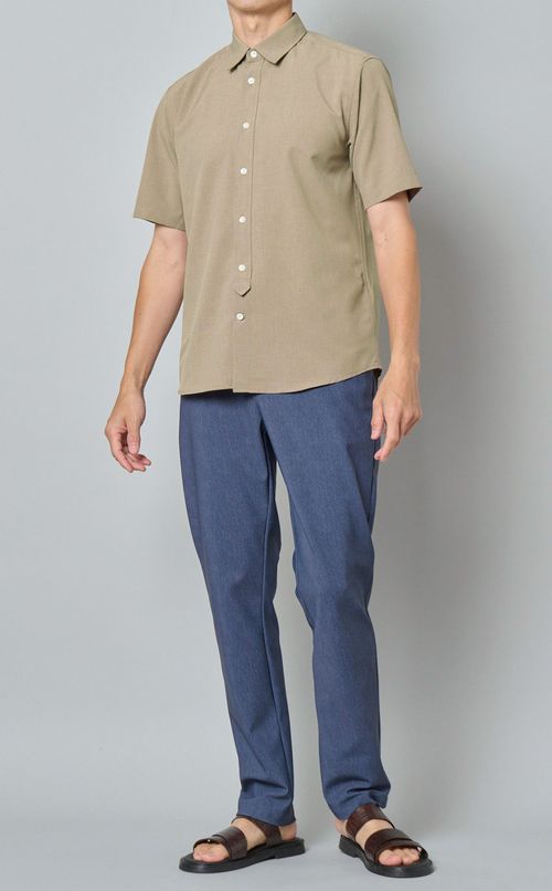 ショートスリーブレギュラーカラーシャツ