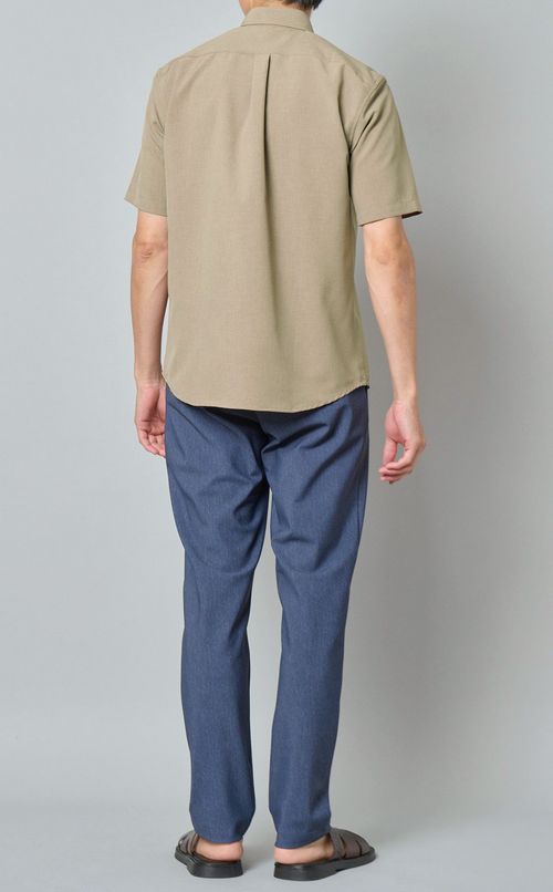 ショートスリーブレギュラーカラーシャツ