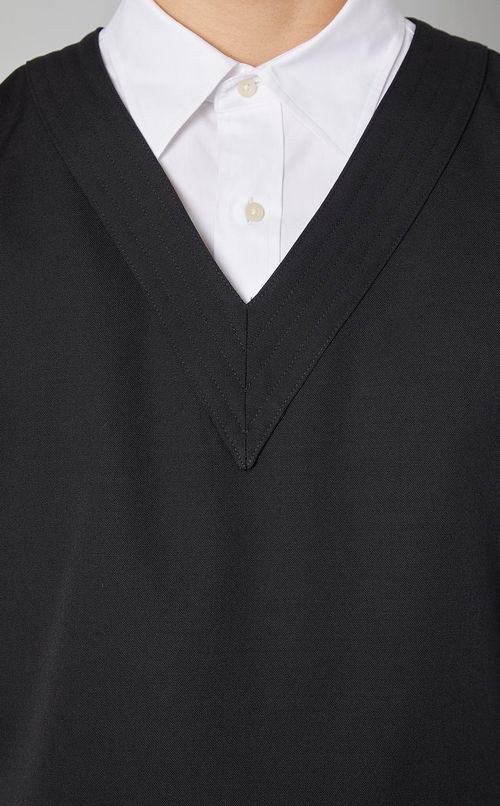 プルオーバーVネックベスト