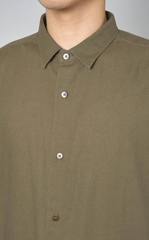 コットンリネンダンガリーオーバーシャツ