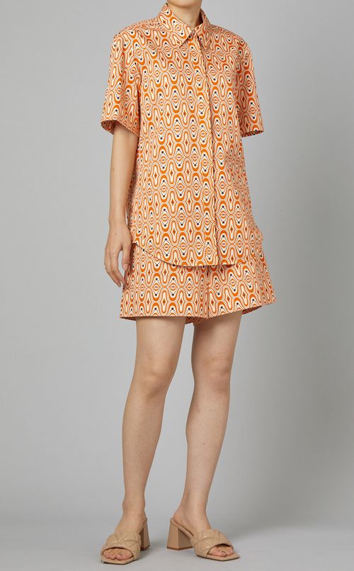 ジオメトリックプリント半袖ブラウス