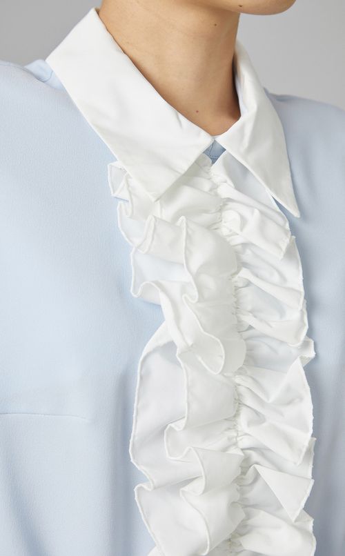 センターフリルシャツ