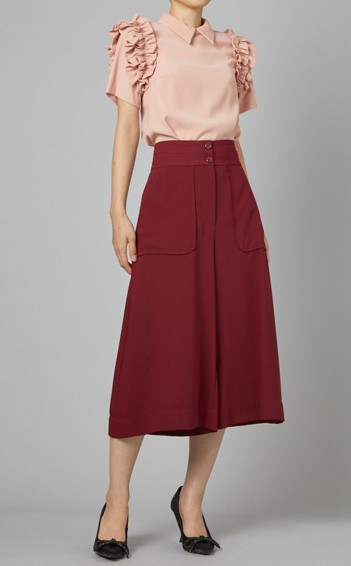 フリルハーフスリーブブラウス