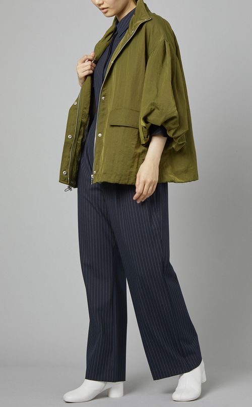 ハーフスリーブハイネックブルゾン