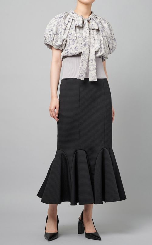 ウエストリブバルーントップス