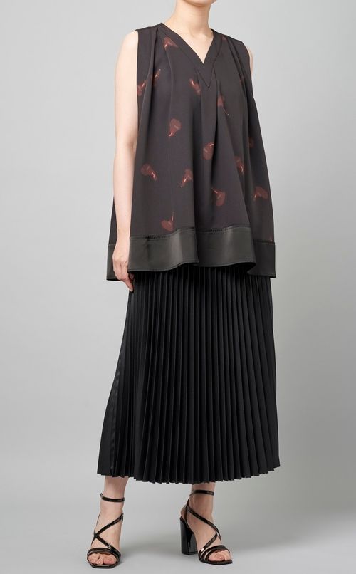 フラワープリントブラウス