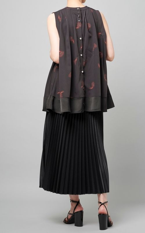 フラワープリントブラウス