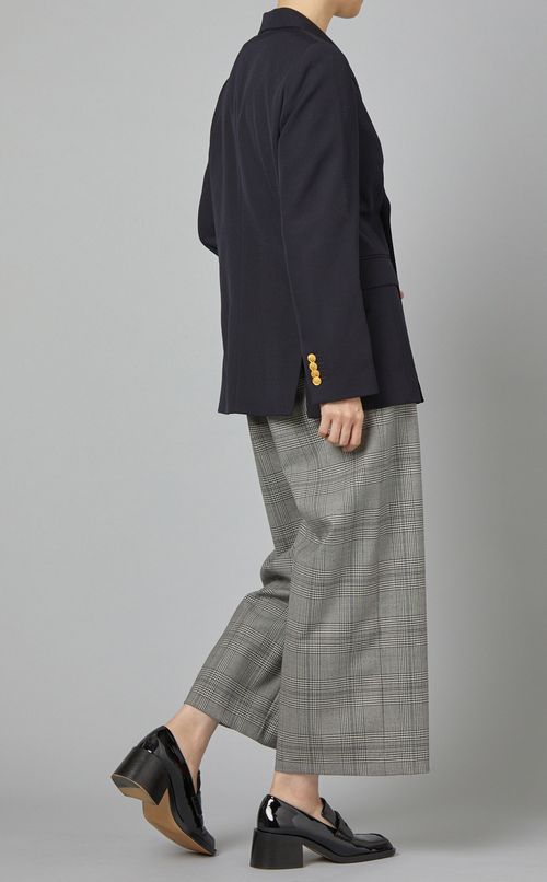 ダブルブレステッドジャケット