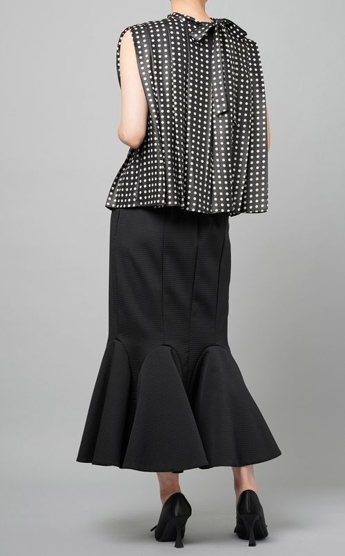 ボウタイプリーツブラウス