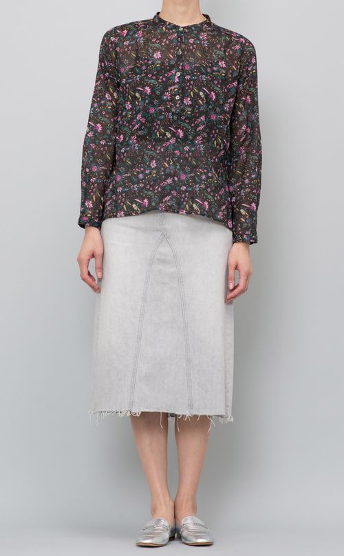 ハイネックプルオーバーブラウス