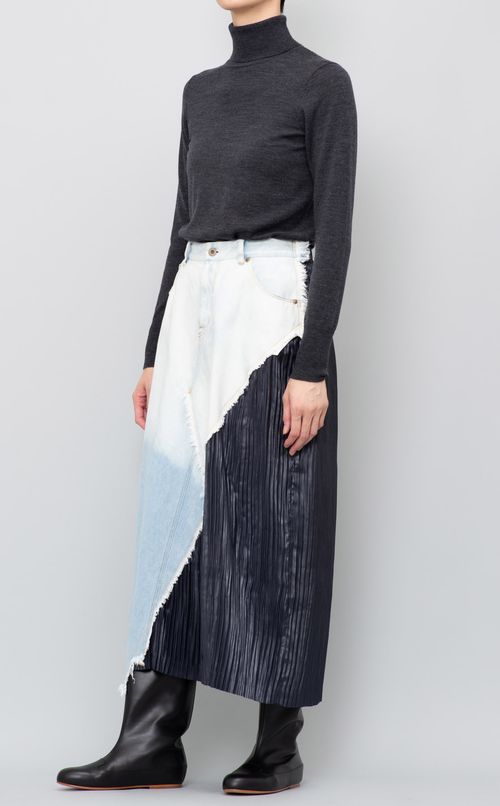 アシンメトリーデニムスカート