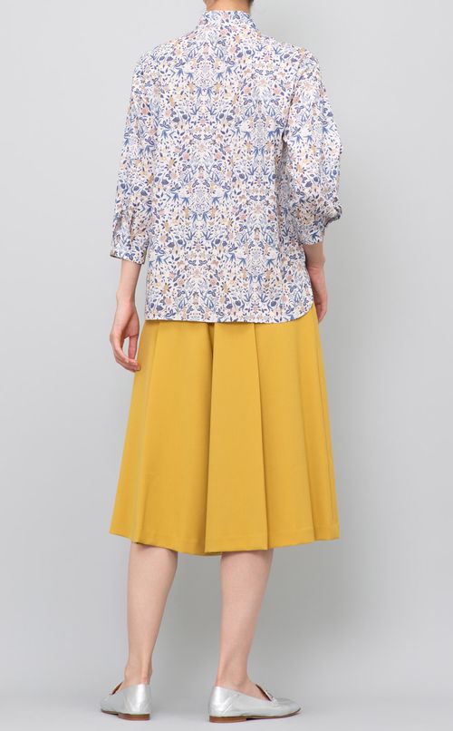 リバティプリントボウタイブラウス