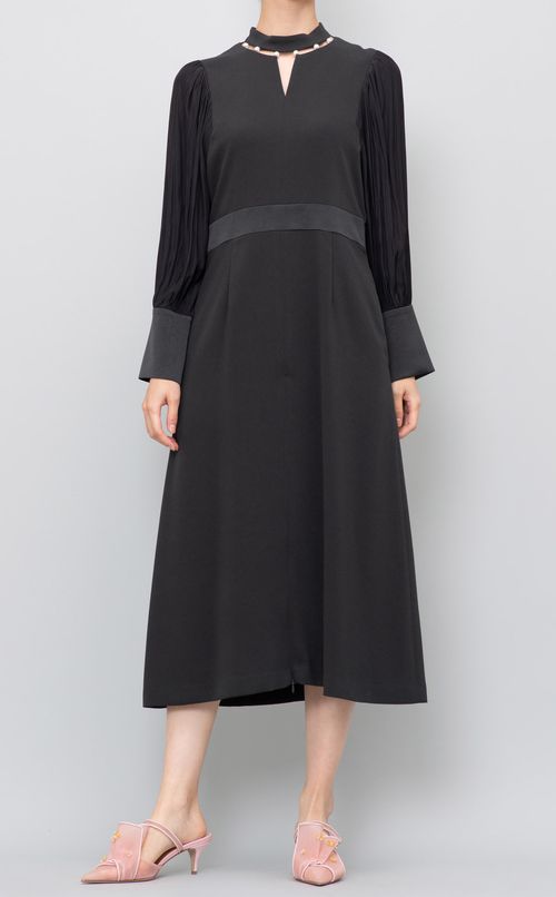 2WAYネックパール付ドレス