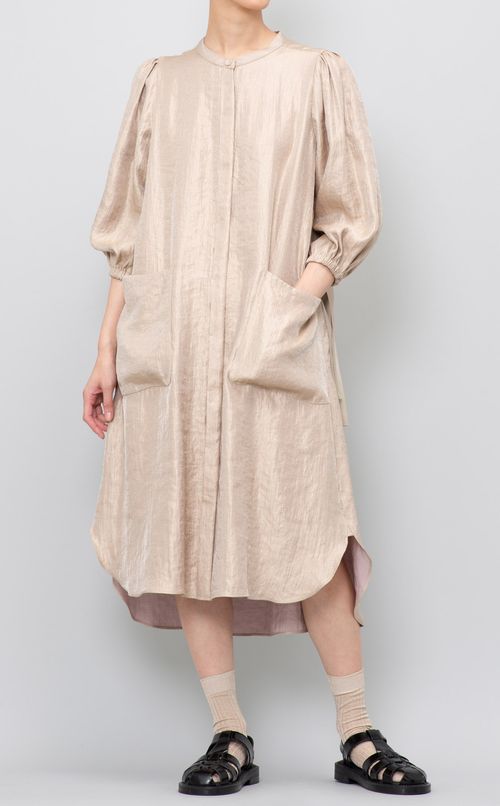 シャイニーシャツワンピース