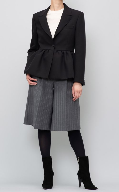 ストライプタックハーフパンツ