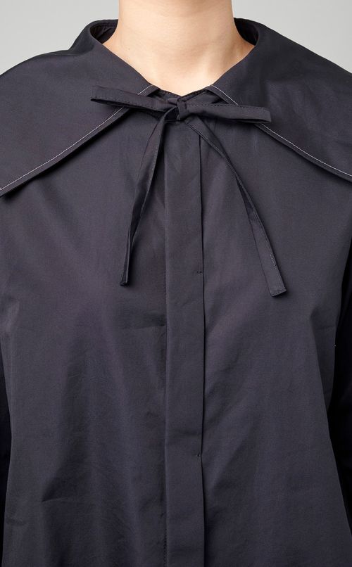 ビッグカラーシャツ