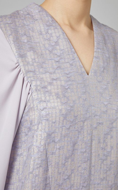 ラメドットジャガードVネックドレス