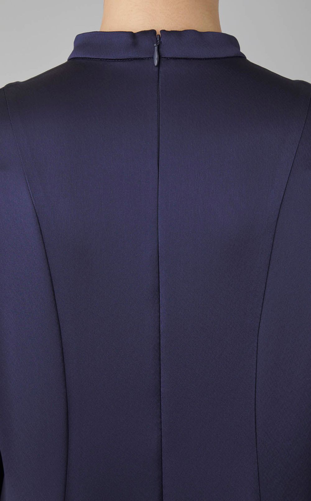 ハイネックギャザースリーブワンピース