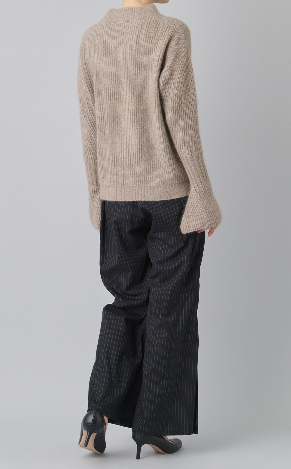 ウールリブハイネックニットプルオーバー