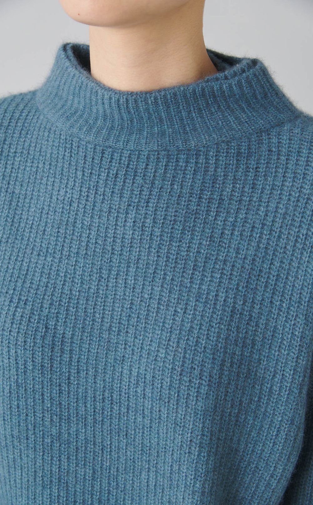 ウールリブハイネックニットプルオーバー