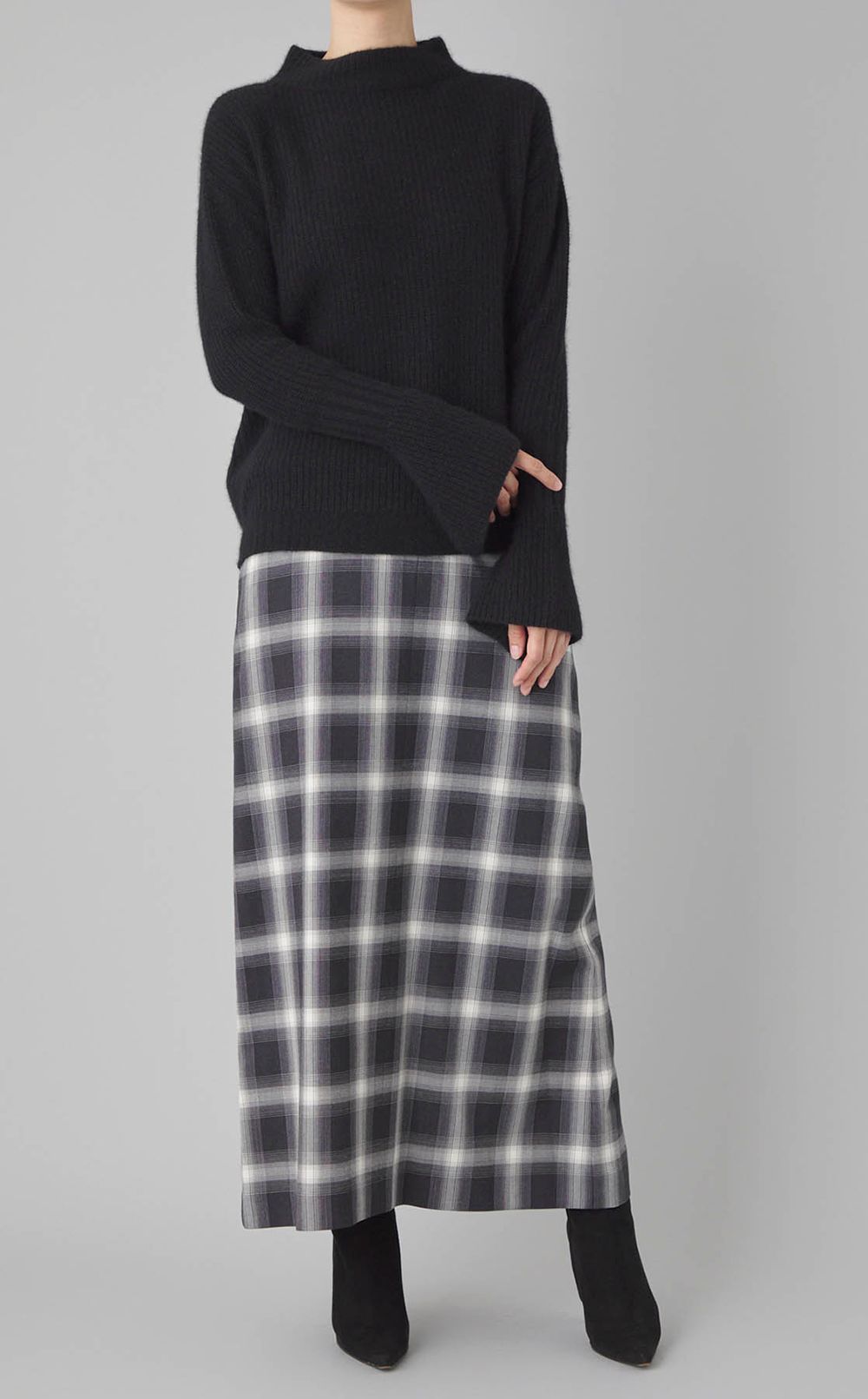 ウールリブハイネックニットプルオーバー