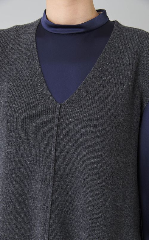 ウールVネックサイドリボンベスト