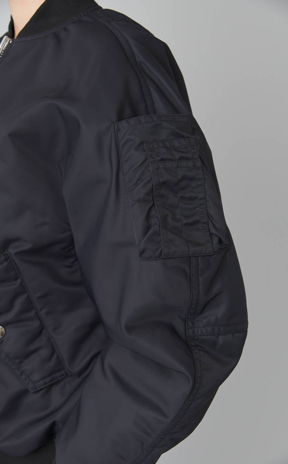 2wayリボンタイ付ナイロンブルゾン