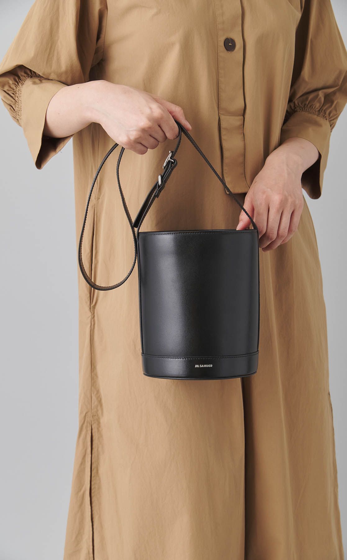 JIL SANDER｜CANNOLOレザーバケットバッグ