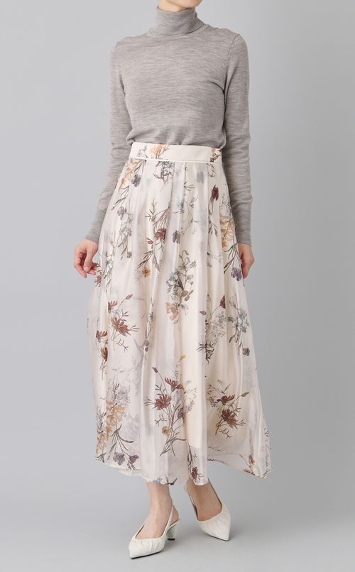 ボタニカルプリントシアータックスカート