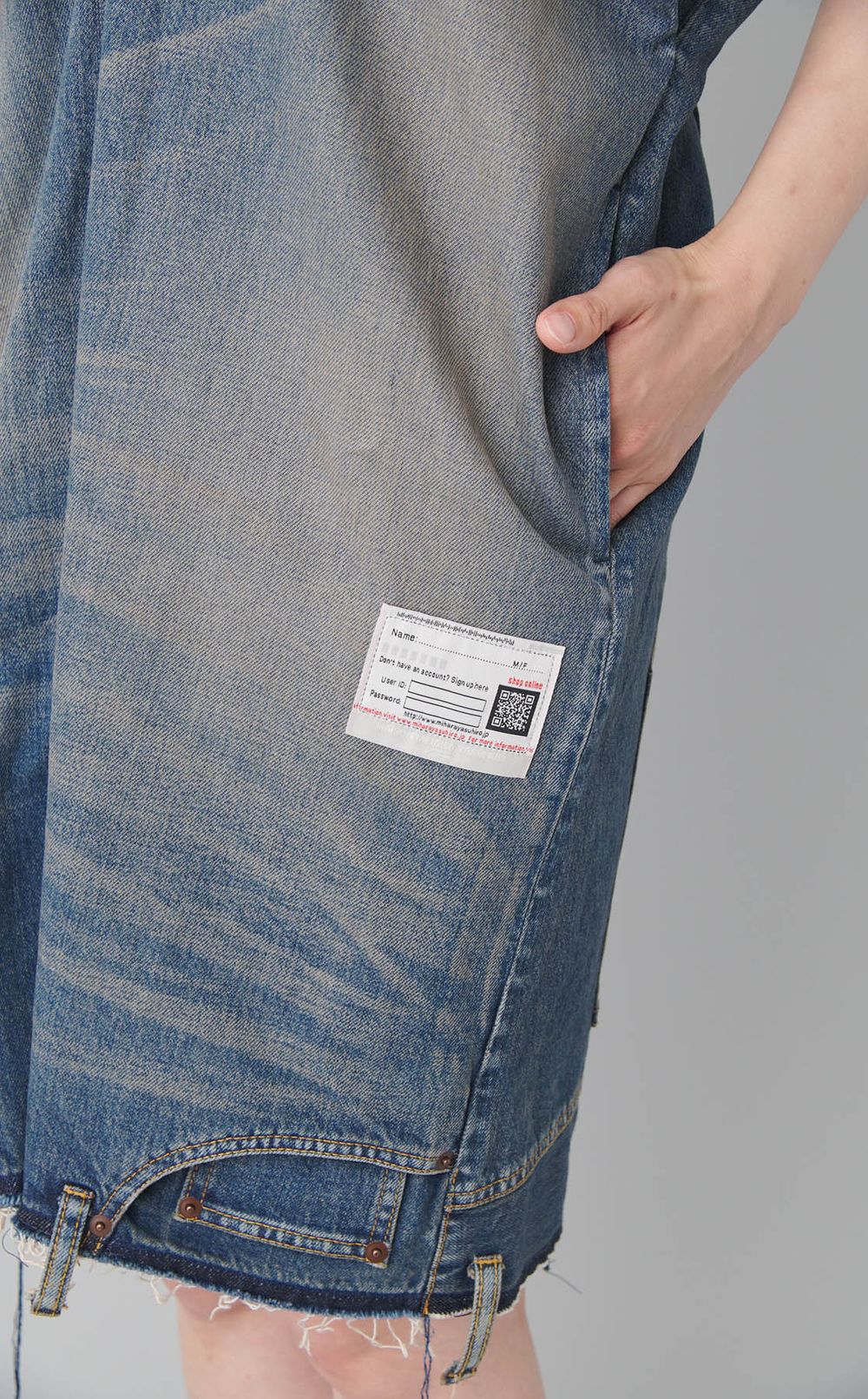 アップサイドダウンデニムドレス