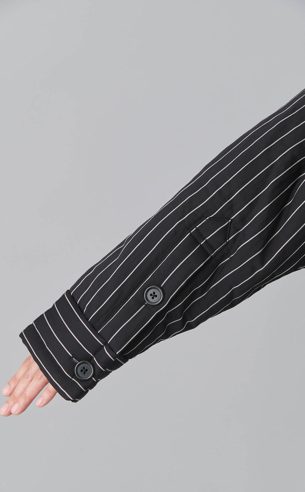 パファーストライプシャツジャケット