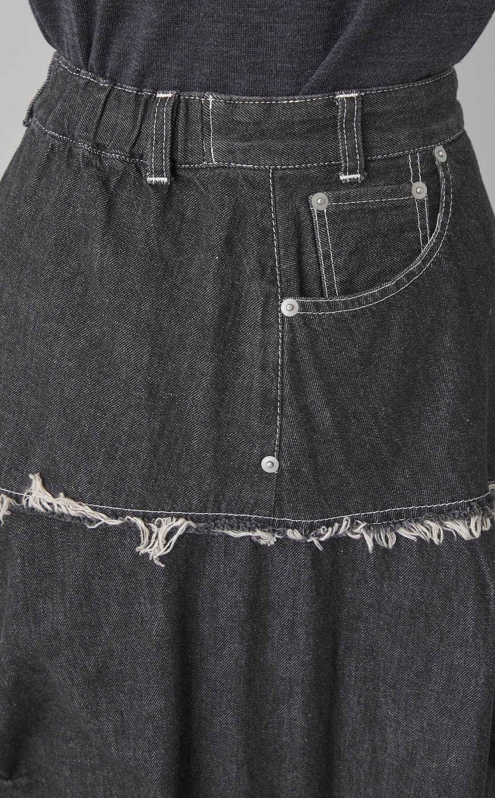 ギャザータックデニムスカート