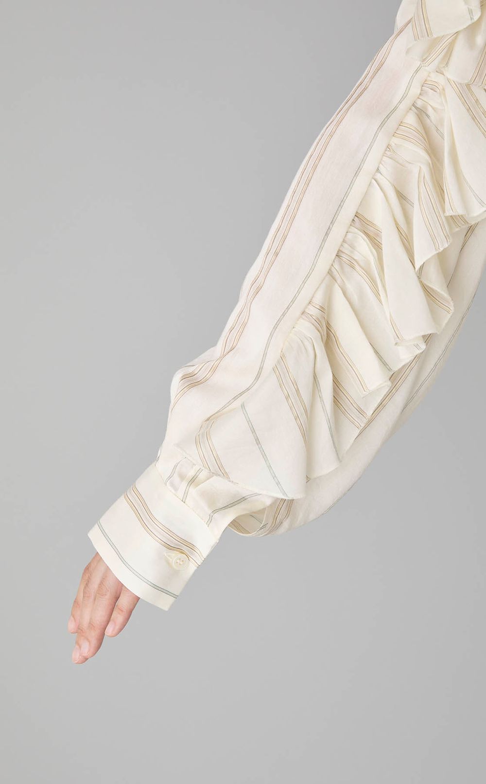 フリルストライプブラウス