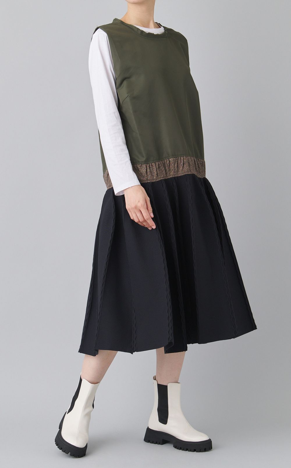 コンビネーションプリーツワンピース