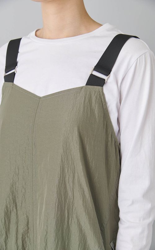 ショルダーベルトバルーンワンピース