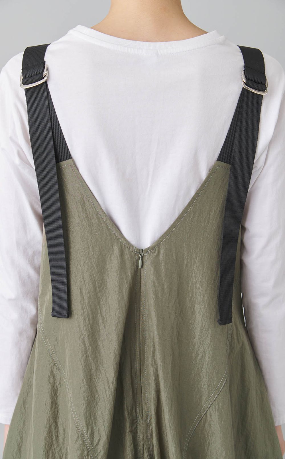 ショルダーベルトバルーンワンピース