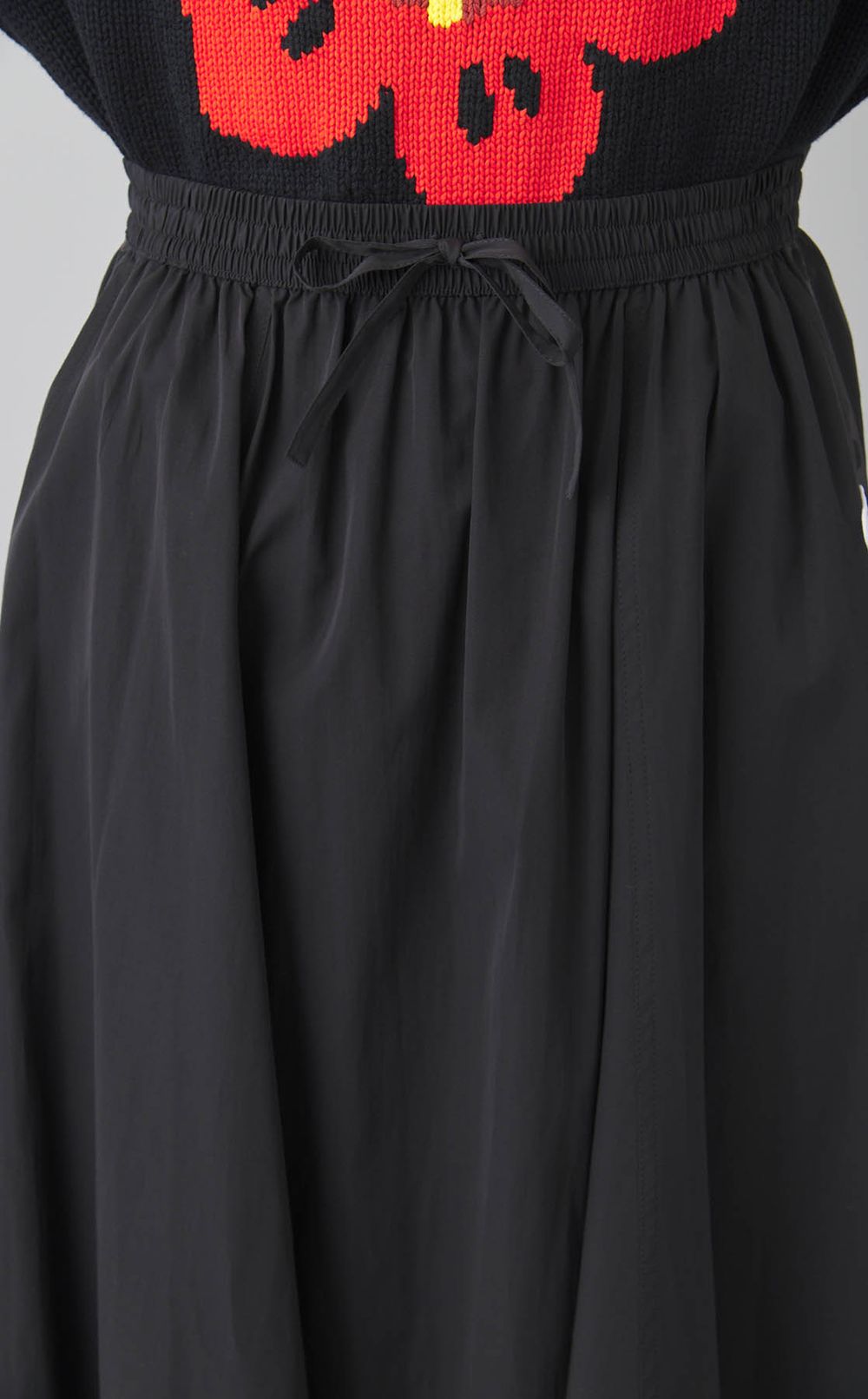 ギャザーフレアミディスカート